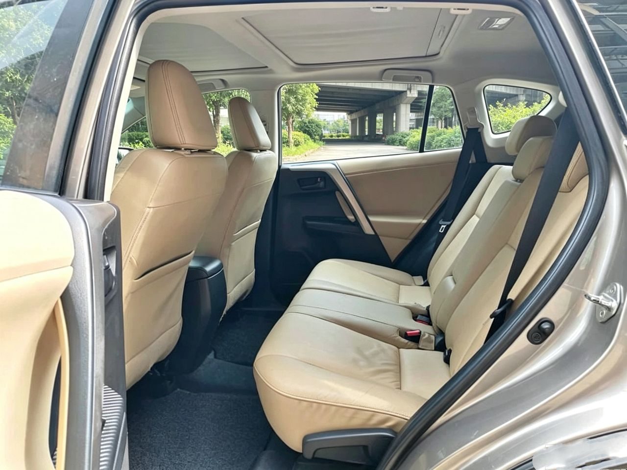 2014 Toyota RAV4 4WD 2.5L